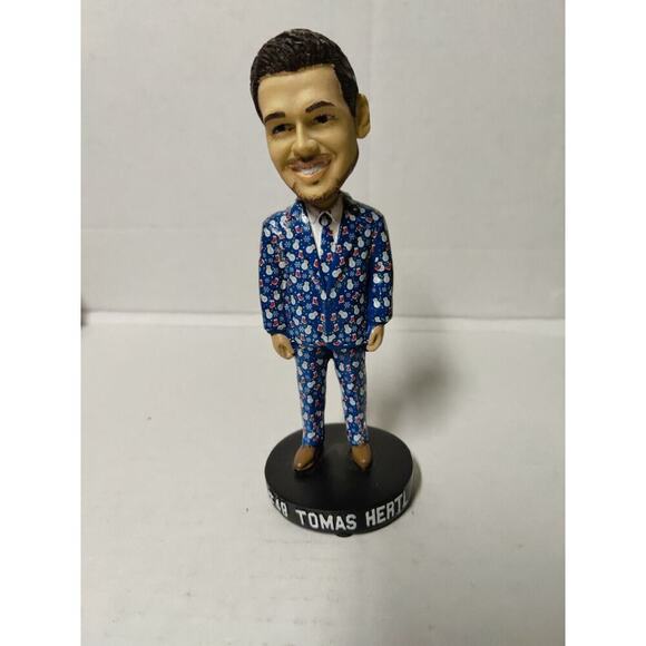 San Jose Sharks Bobblehead Hertl Holiday Suit 2018 - Picture 1 of 16